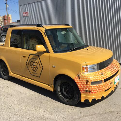 Winnipeg Car Graphics - Prairie Sweetheart Honey - Bee Mobile!